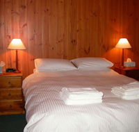 Greenwood Cabin - Lennox Head Accommodation