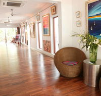 Barefoot Art Food Wine - Lennox Head Accommodation