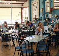 Inspirations Cafe Gift and Patchwork Gallery - Lennox Head Accommodation