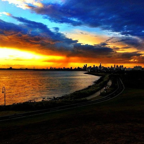Private Tour: Melbourne City Discovery - Lennox Head Accommodation 3