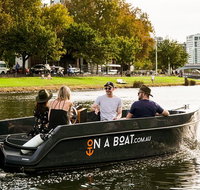 2-Hour Boat Rental in Melbourne - Lennox Head Accommodation