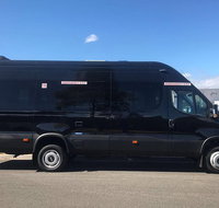 Airport Private Transfer 11 pax - Lennox Head Accommodation