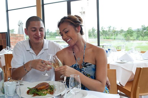 Yarra Valley Overnight Getaway And Private Wine Tour - For 2 - Lennox Head Accommodation 9