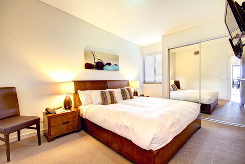 Yarra Valley Overnight Getaway And Private Wine Tour - For 2 - Lennox Head Accommodation 6