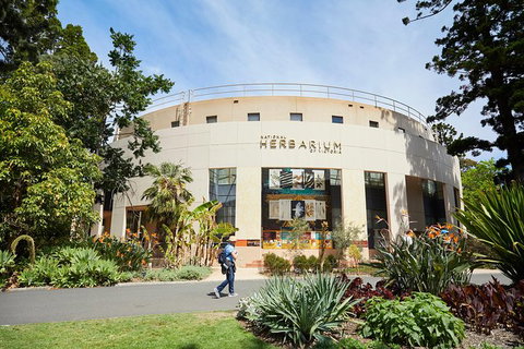 Gardens Uncovered- Royal Botanic Gardens Victoria, Melbourne Gardens - Lennox Head Accommodation 0
