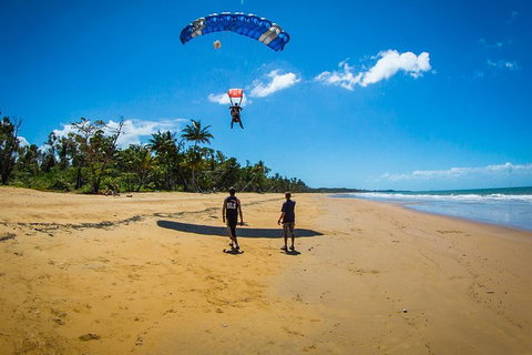 Beach Skydive From Up To 15000ft Over Mission Beach - Lennox Head Accommodation 0