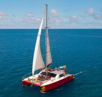 2-Night Whitsunday Islands All-Inclusive Sailing Tour from Airlie Beach - Lennox Head Accommodation