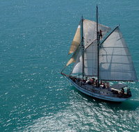 Whitsunday Islands Private Sailing Experience with Snorkeling  Langford Reef - Lennox Head Accommodation