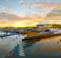 Gladstone Marina - Lennox Head Accommodation