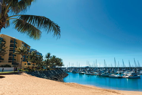 Mackay Harbour Beach - Lennox Head Accommodation 1