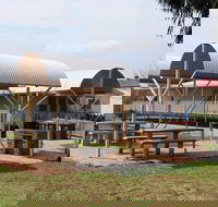 Ashley - Lennox Head Accommodation