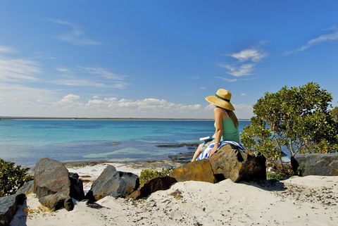 Hopetoun - Lennox Head Accommodation 0