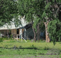 Knott's Crossing Katherine - Lennox Head Accommodation