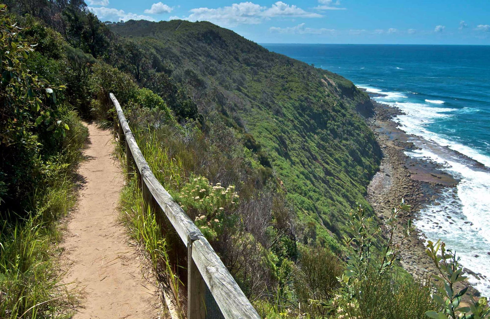 Forresters Beach NSW Lennox Head Accommodation
