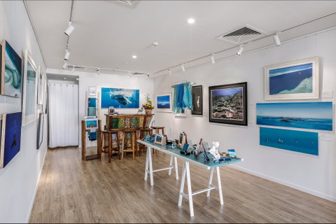 Above And Below Photography Gallery - Lennox Head Accommodation 0
