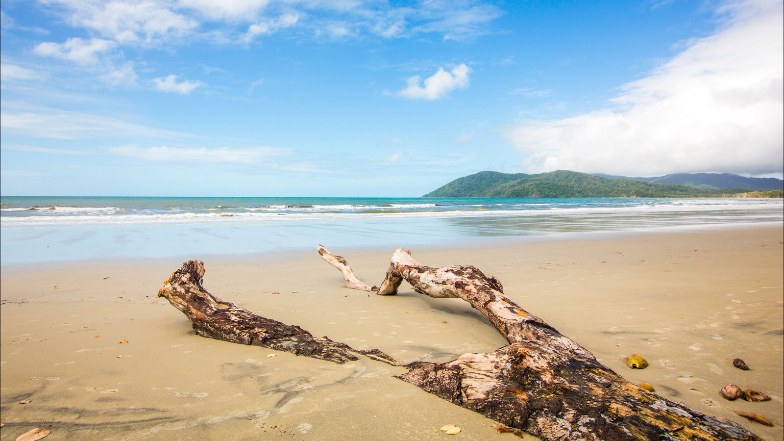 Cow Bay QLD Lennox Head Accommodation