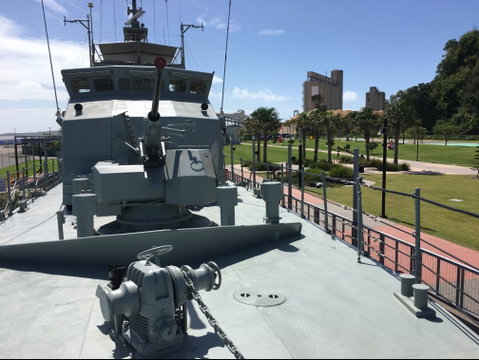 HMAS Gladstone - Lennox Head Accommodation 1