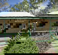 Lenroy Slab Hut - Lennox Head Accommodation