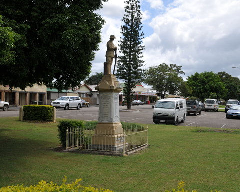 Miriam Vale War Memorial - Lennox Head Accommodation 0