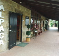 Australian Alpaca Barn - Pokolbin - Lennox Head Accommodation