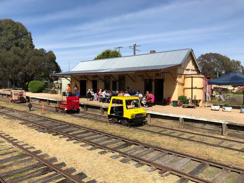 Oberon Tarana Heritage Railway - Lennox Head Accommodation 0