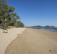 Smalleys Beach - Lennox Head Accommodation