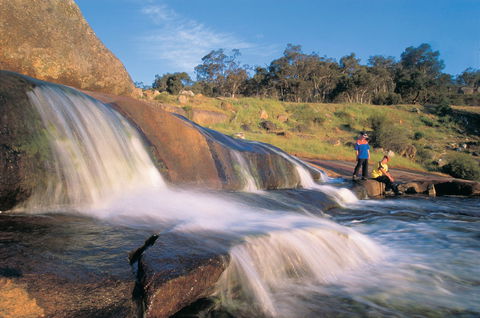 Perth Hills - Lennox Head Accommodation 0