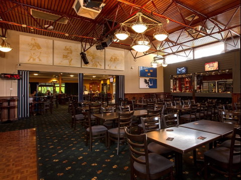 Canberra Irish Club - Lennox Head Accommodation 1