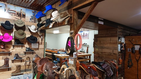 Simon Martin Whips & Leathercraft - Lennox Head Accommodation 2