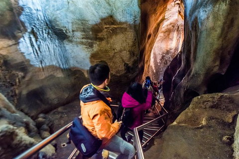 Jenolan Caves: Chifley Cave Tour - Lennox Head Accommodation 1