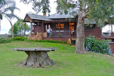 Six Hour - Plan Your Own Wine And Cheese Tour Hunter Valley - Lennox Head Accommodation 9