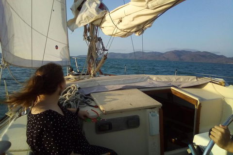 Sailing Boat Overnight Live Aboard Experience Townsville - Lennox Head Accommodation 2