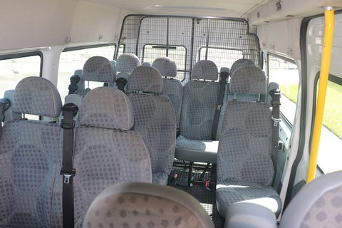 Premium Van, Private Transfer, Palm Cove - Cairns Airport. - Lennox Head Accommodation 1