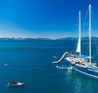 Day Sail the Whitsunday Islands on Atlantic Clipper from Airlie Beach - Lennox Head Accommodation