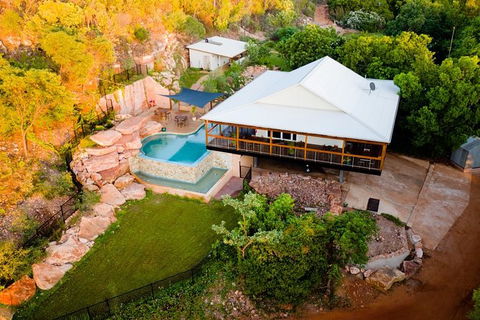 Cygnet Bay Explorer - Lennox Head Accommodation 1