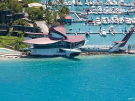 Hamilton Island QLD Lennox Head Accommodation