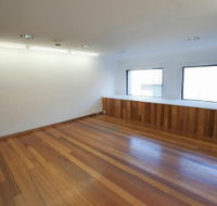 Raglan Street Gallery - Lennox Head Accommodation