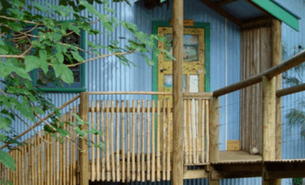 Blue Poles Gallery - Lennox Head Accommodation