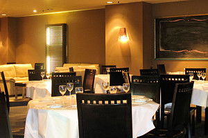 Mango Cafe Bar Restaurant - Lennox Head Accommodation 0