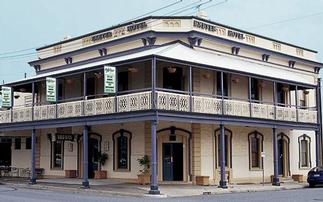 Exeter Hotel Semaphore - Lennox Head Accommodation 0