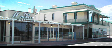 Henley Beach Hotel - Lennox Head Accommodation 0