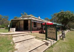 Greenman Inn - Lennox Head Accommodation 0