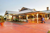  Lennox Head Accommodation