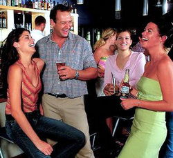 Daveys Hotel - Lennox Head Accommodation 1