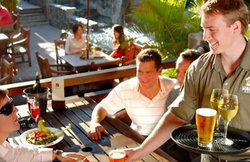 Mona Vale Hotel - Lennox Head Accommodation 1
