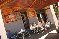Frisco Hotel - Lennox Head Accommodation 2