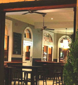 The Swan Hotel - Lennox Head Accommodation 3