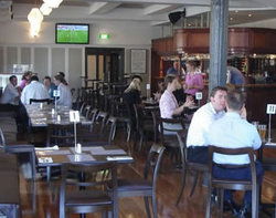Hotel Orient - Lennox Head Accommodation 3