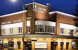 The Fringe Bar - Lennox Head Accommodation 2