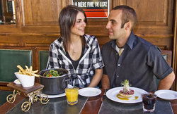 Century City Tavern - Lennox Head Accommodation 3
